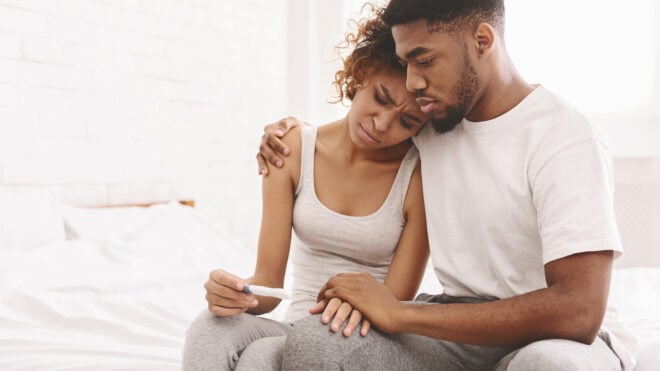 black couple negative pregnancy test
