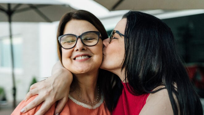 mom daughter