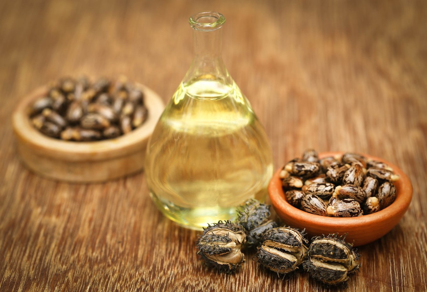 Castor oil vase